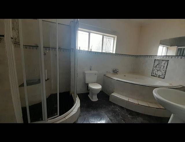 3.50HA SMALLHOLDING FOR SALE IN WHITE RIVER ESTATES